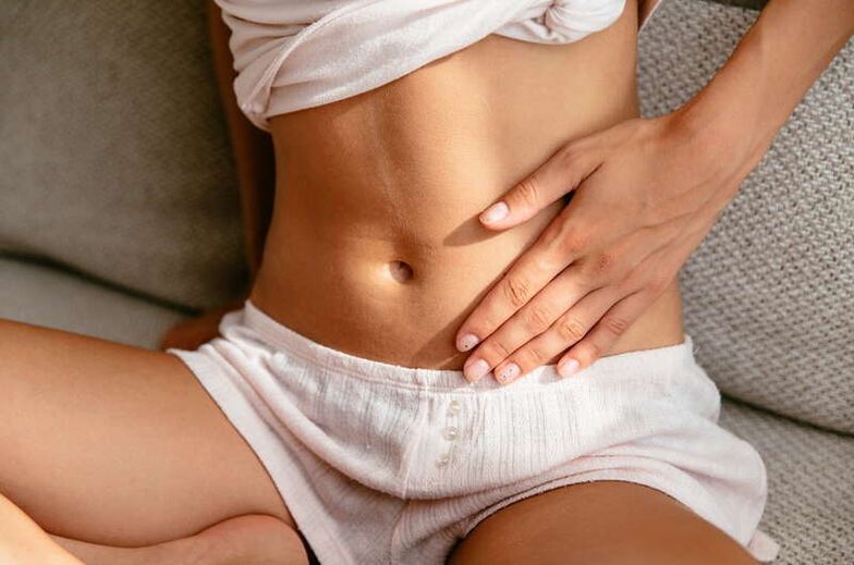 Abdominal pain caused by worms