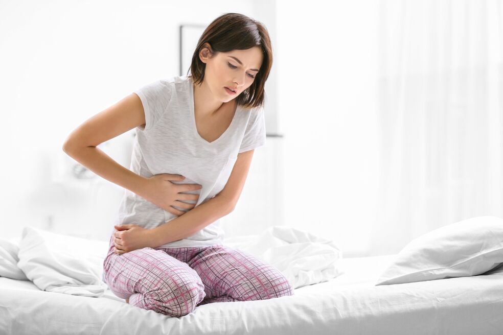 Abdominal pain is a symptom of the presence of parasites